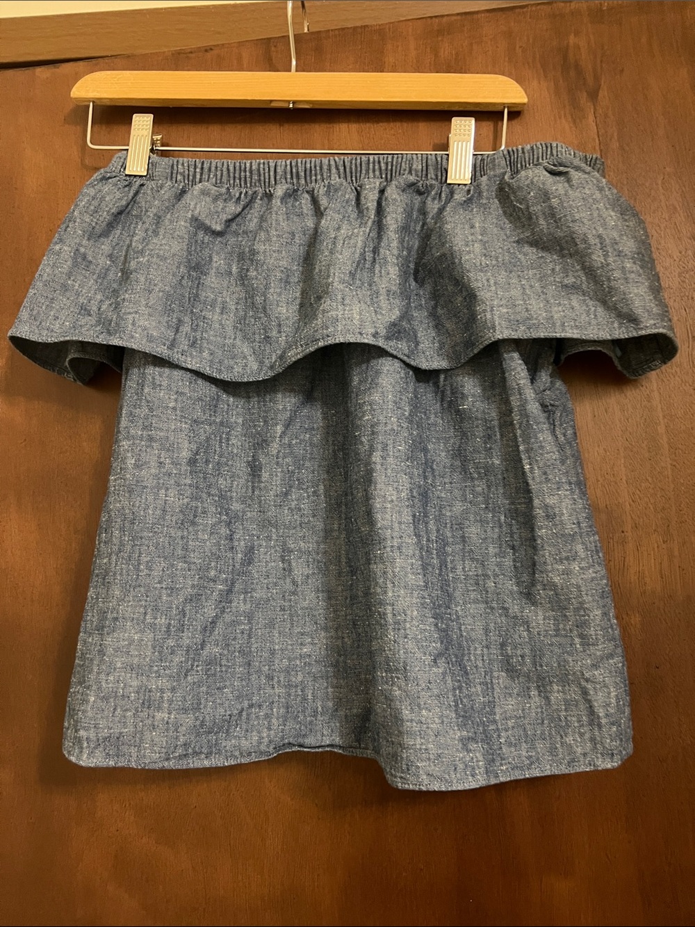 Levi’s Off the Shoulder Denim Top